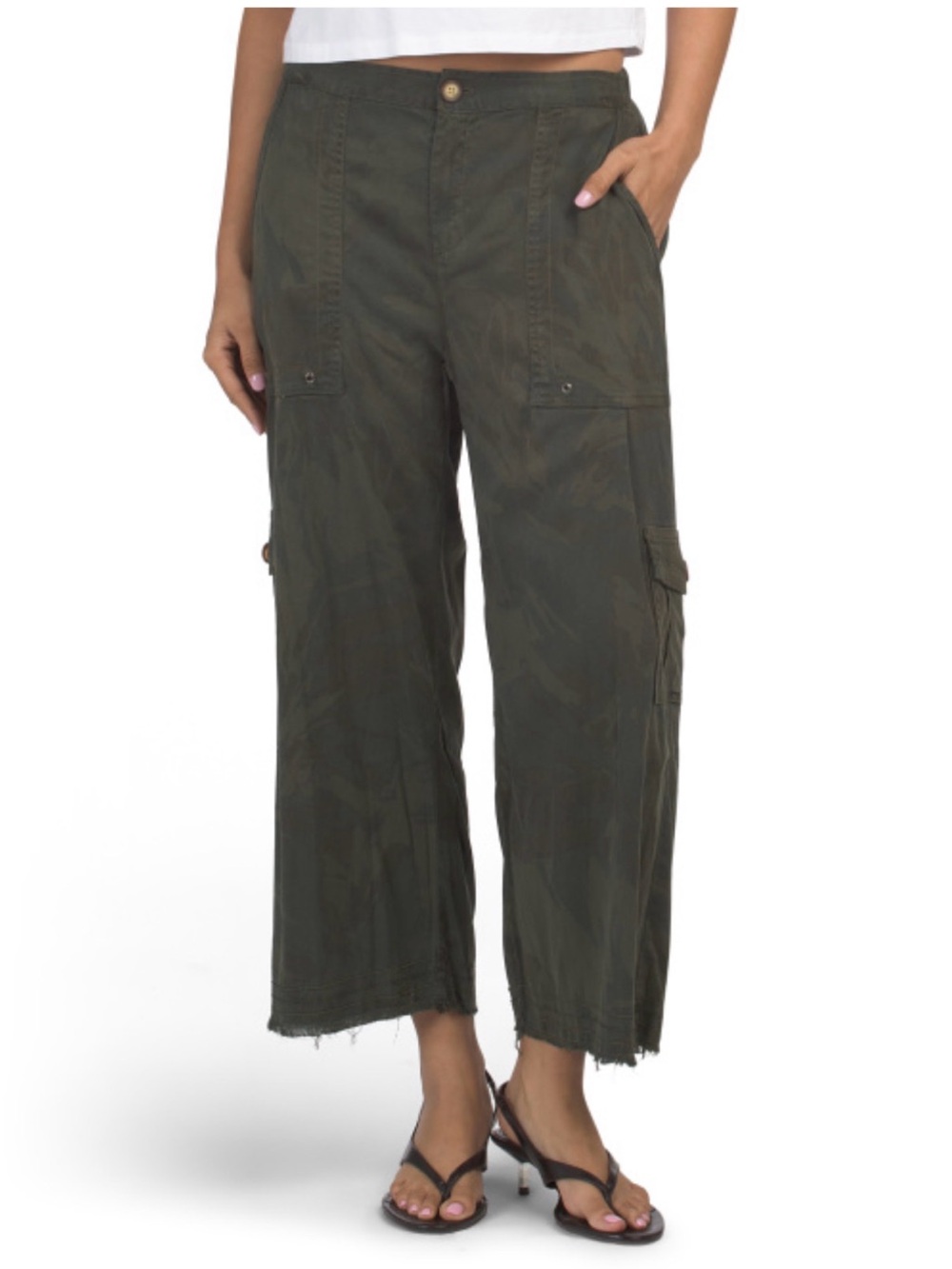XCVI Camo Wide Leg Cargo Pants with Frayed Hem NWT size XS